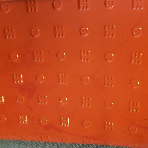 Arcadia red patent leather cross body bag, 11 1/2" x 9 1/2" - Picture 7 of 7